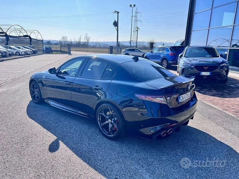 Usata Alfa Romeo Giulia Quadrifoglio 510 CV (375 kW) 2020 Nero Berlina