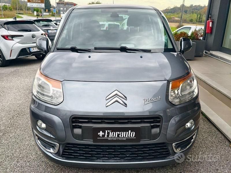 Grigio Usata 2009 Citroën C3 Picasso Monovolume | 1400 € (Super prezzo) - Immagine 1/4