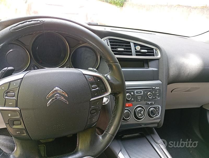 Usata Citroën C4 109 CV (80 kW) 2011 Nero Utilitaria