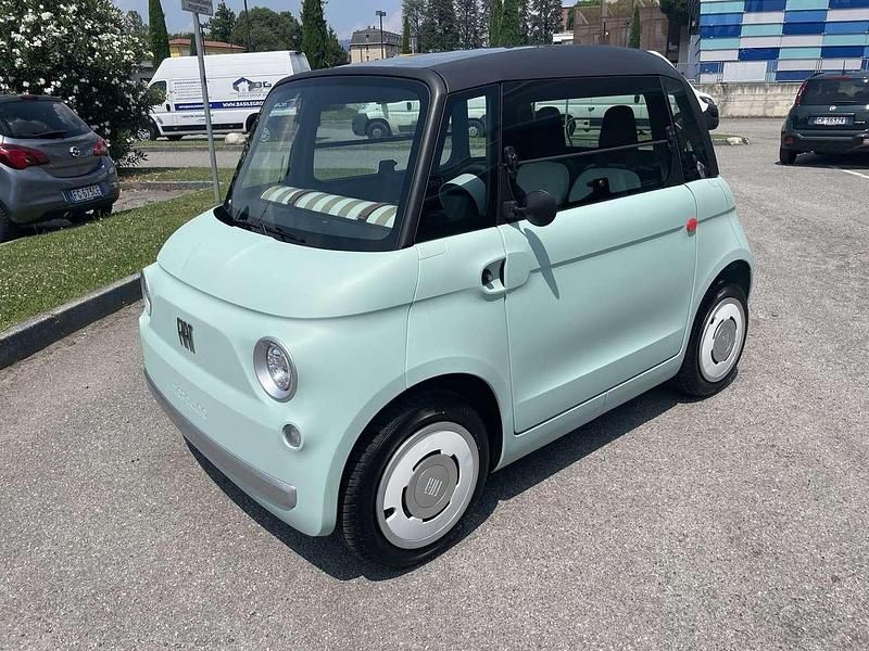 Nuova Fiat Topolino 2026 Verde Utilitaria