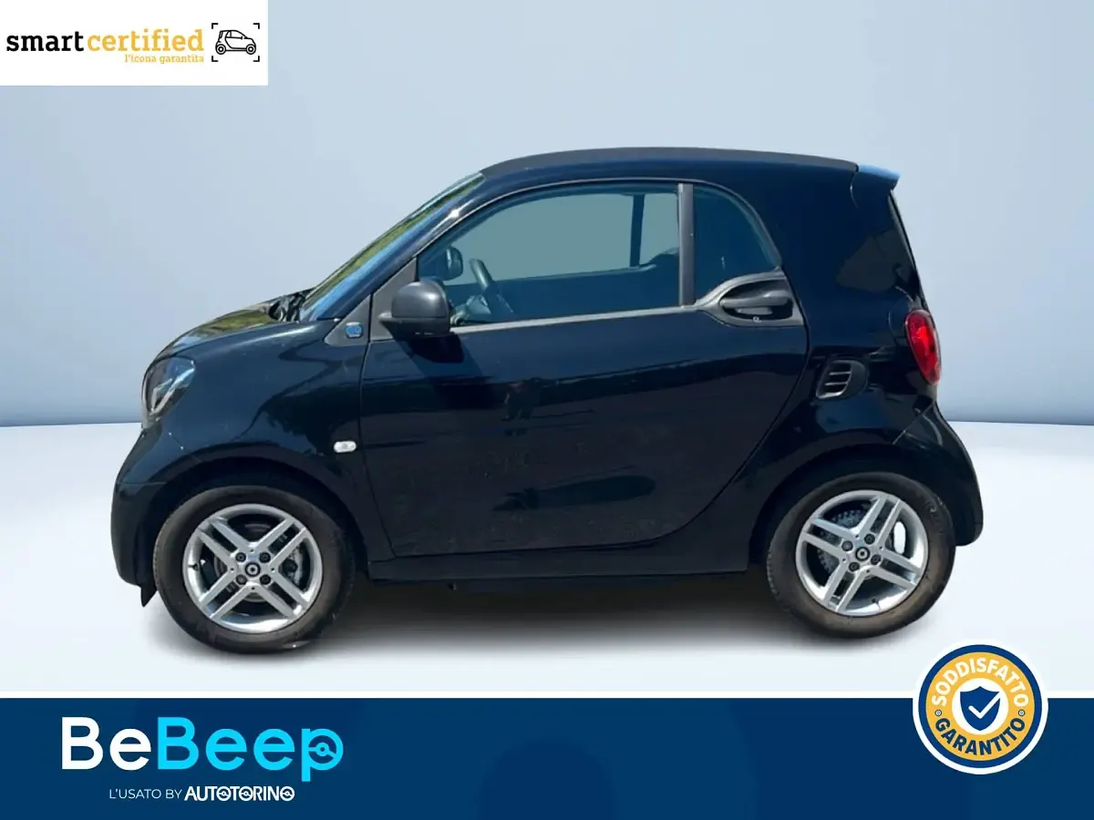 Usata Smart ForTwo Electric Drive Pure 60 kW (82 CV) 2022 Nero metallizzato