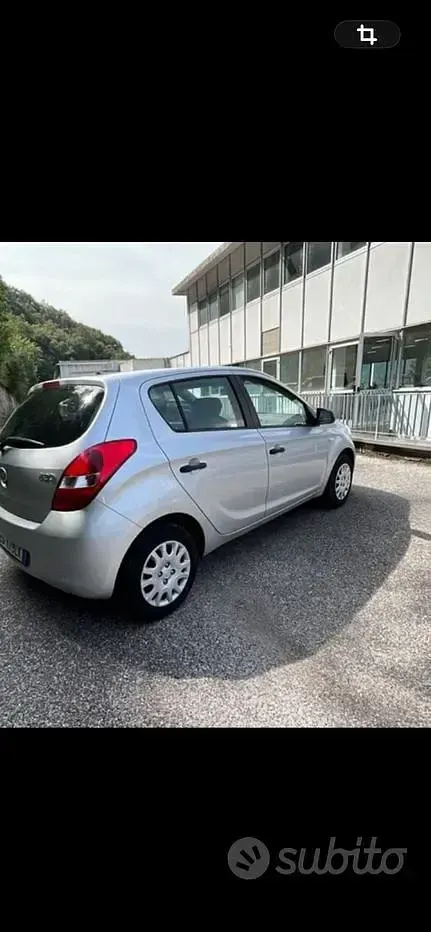 Usata Hyundai i20 78 CV (57 kW) 2011 Grigio Utilitaria