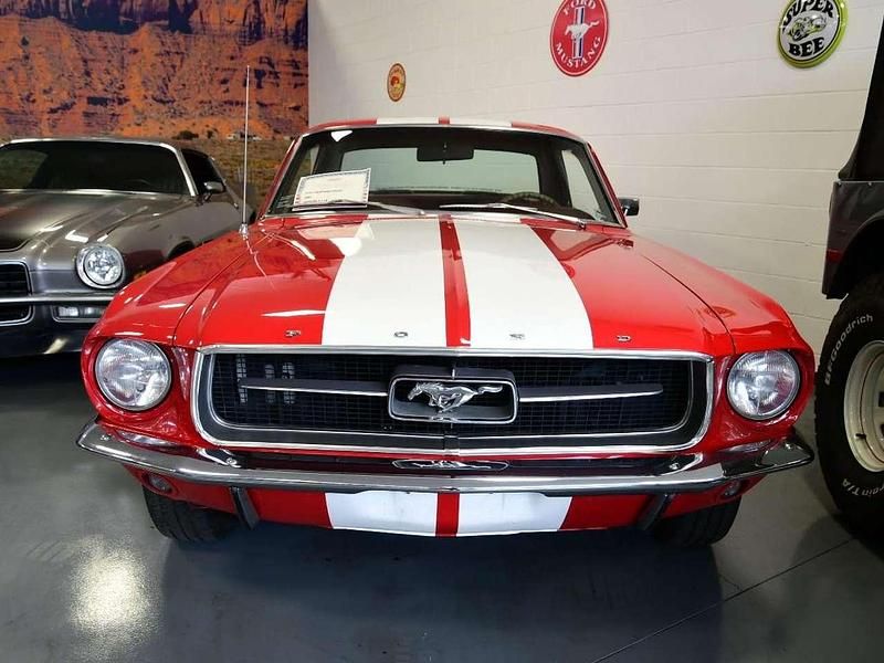 Usata Ford Mustang 271 CV (199 kW) 1967 Rosso Coupé