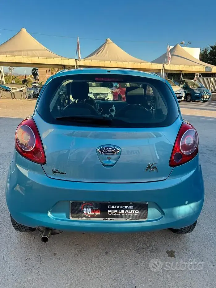 Usata Ford Ka 69 CV (50 kW) 2014 Bluazzurro Berlina