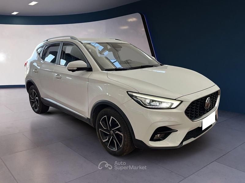 Usata MG ZS Luxury 106 CV (77 kW) 2023 Bianco SUV