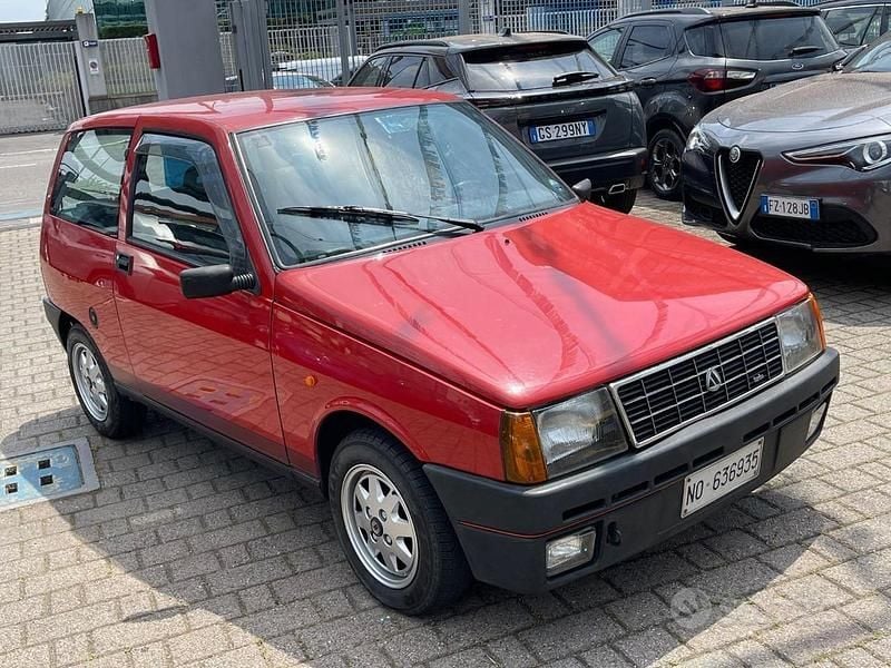 Usata Autobianchi Y10 84 CV (61 kW) 1988 Rosso Utilitaria