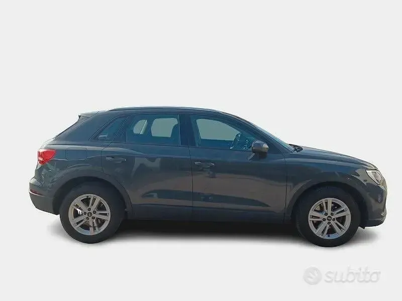 Usata Audi Q3 Business 149 CV (109 kW) 2022 Grigio SUV