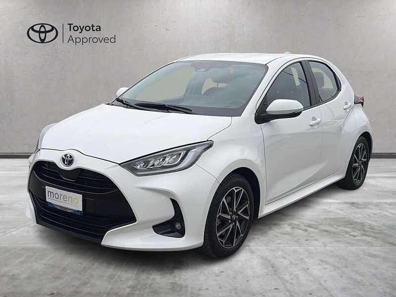 Usata Toyota Yaris Hybrid Trend 116 CV (85 kW) 2022 Bianco Utilitaria