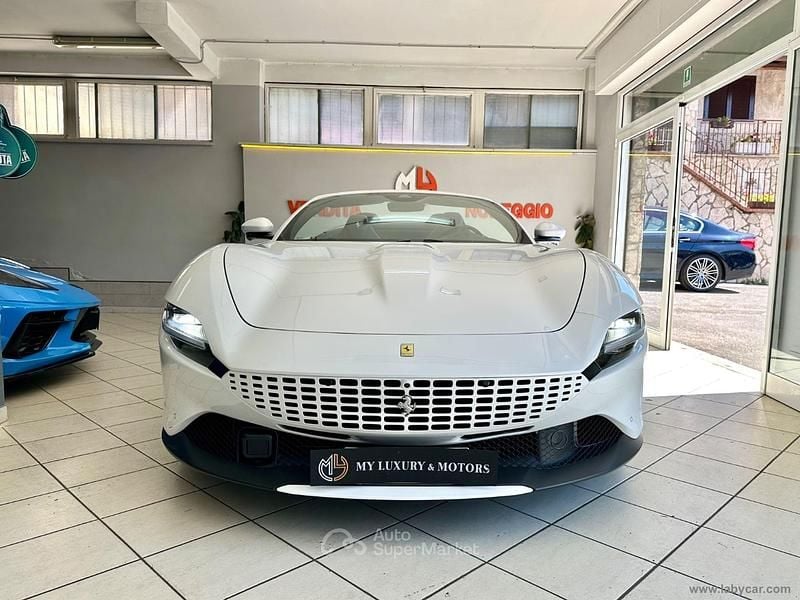 Usata Ferrari Roma 620 CV (456 kW) 2024 Bianco Cabrio
