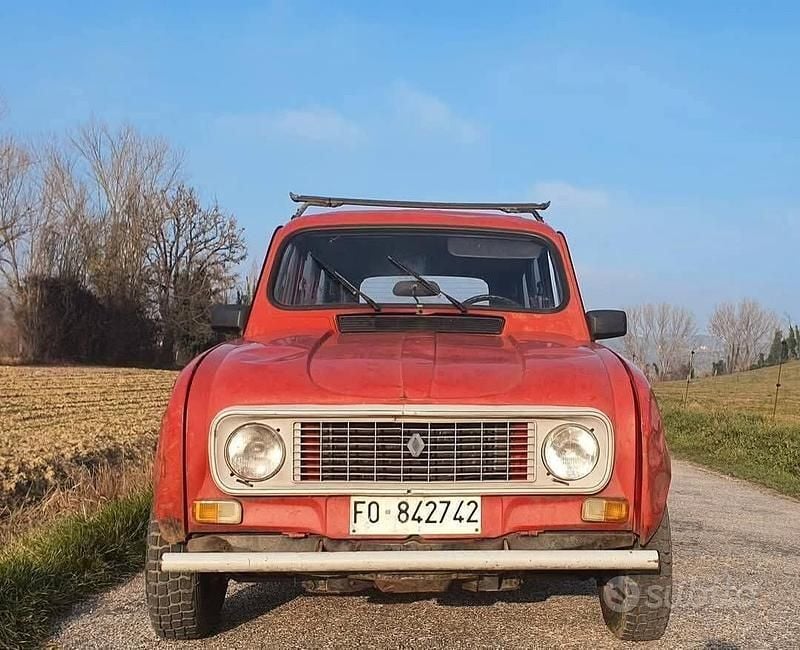 Usata Renault R4 33 CV (24 kW) 1992 Berlina