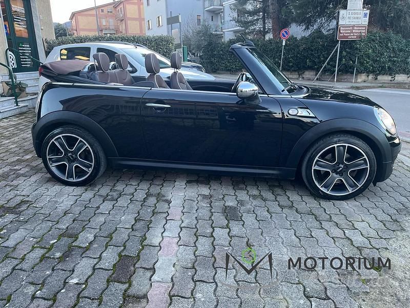 Usata Mini Cooper S Cabriolet 175 CV (128 kW) 2009 Nero Cabrio