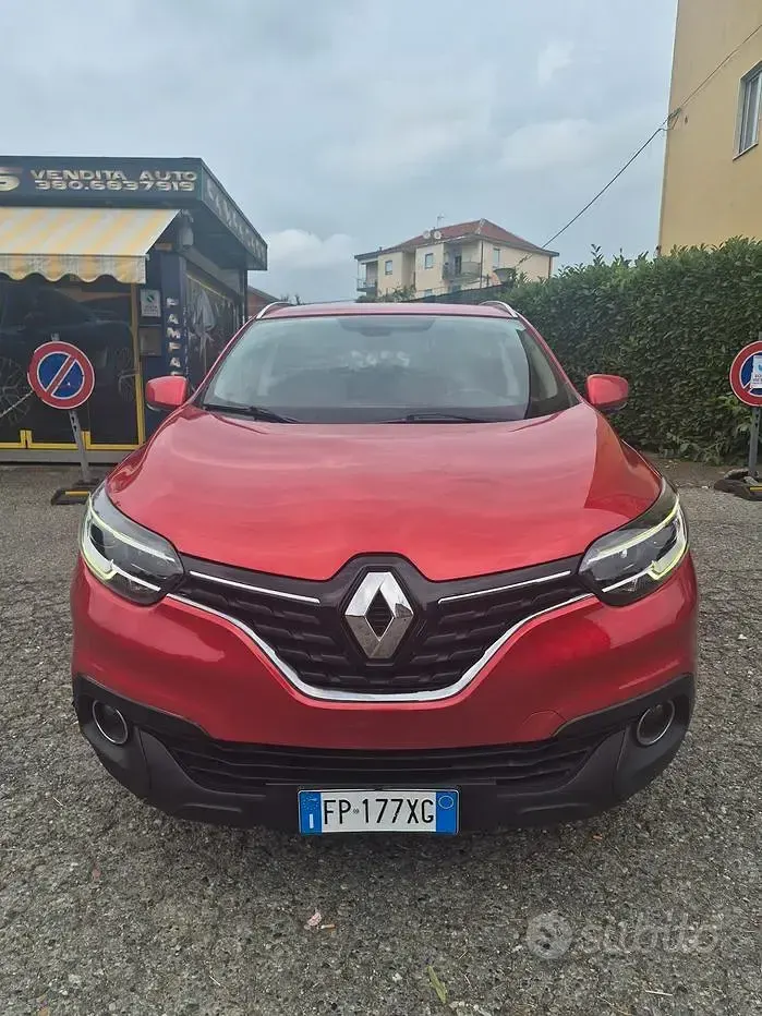 Usata Renault Kadjar 140 CV (102 kW) 2019 Rosso SUV