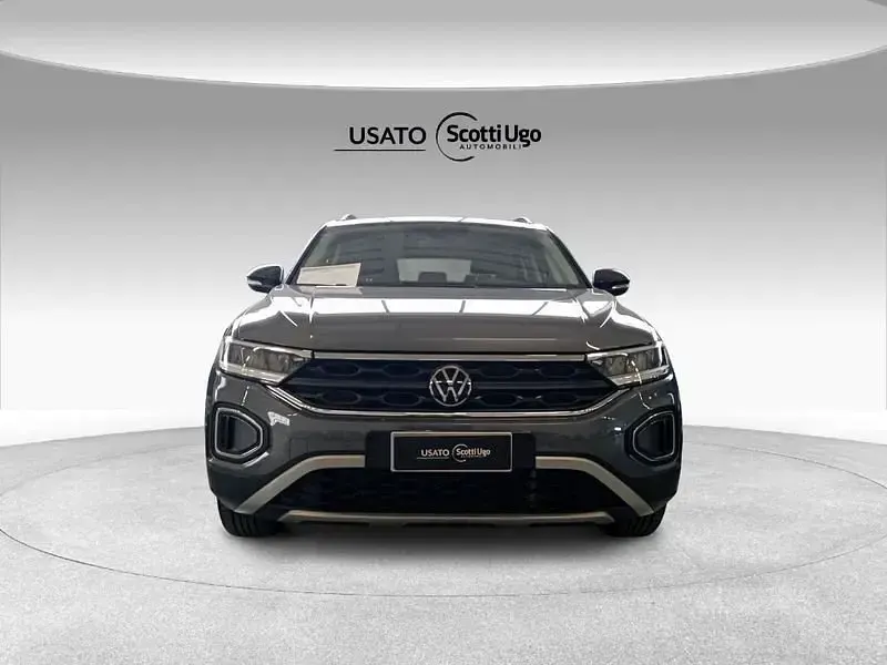 Usata VW T-Roc Life 116 CV (85 kW) 2025 Grigio SUV