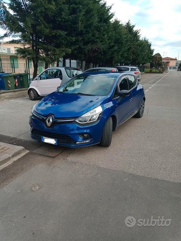 Usata Renault Clio IV 75 CV (55 kW) 2018 Blu Berlina