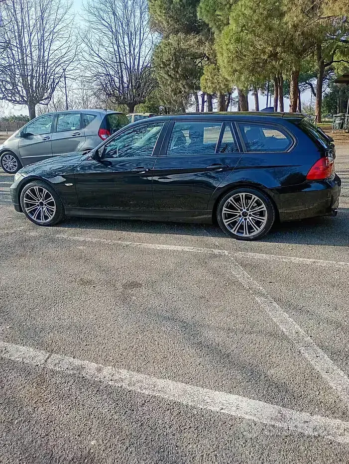 Usata BMW 320 163 CV (119 kW) 2007 Nero Station wagon