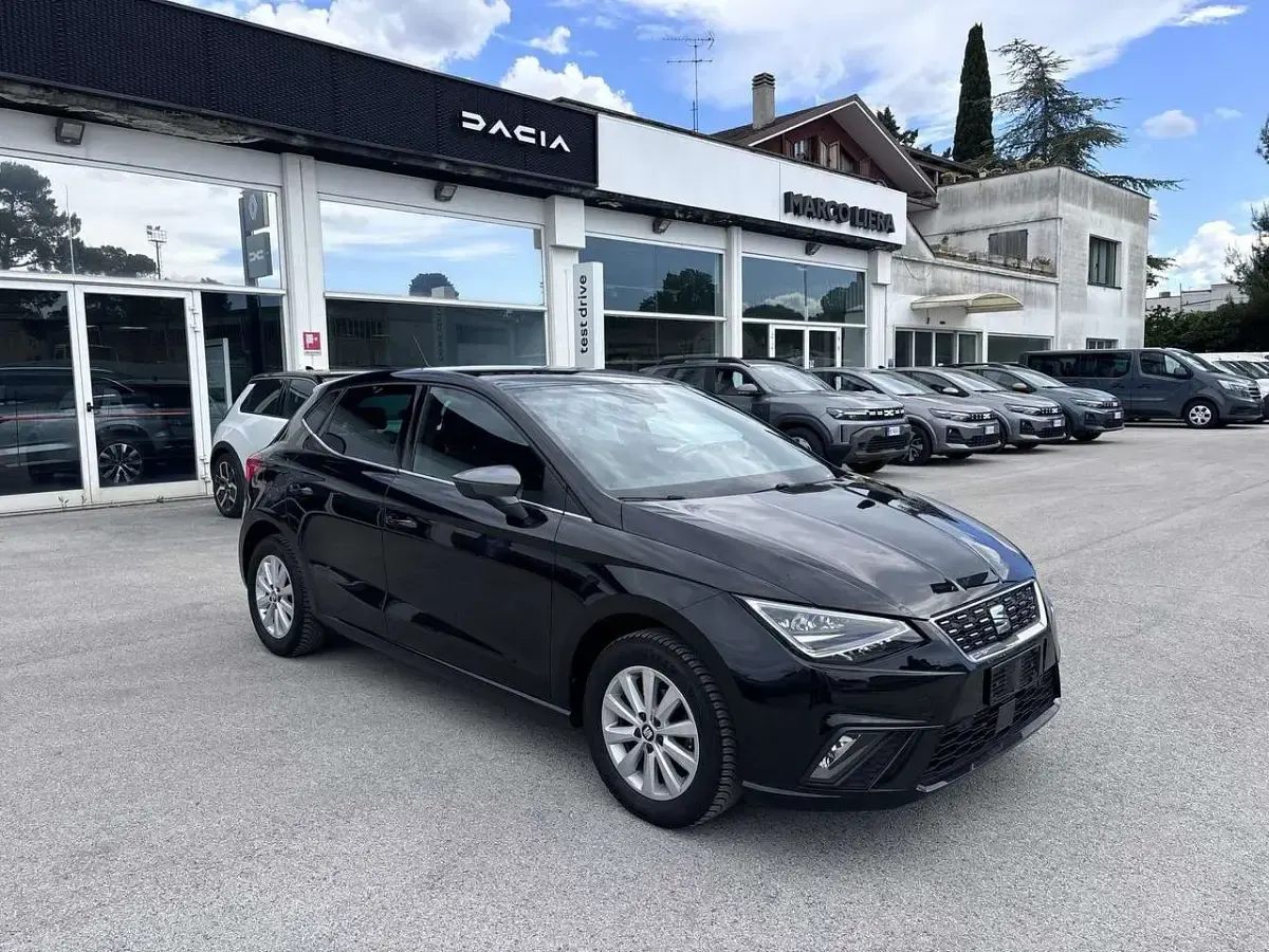 Usata Seat Ibiza XCELLENCE 90 CV (66 kW) 2021 Nero Utilitaria