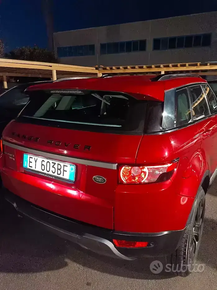 Usata Land Rover Range Rover evoque 150 CV (110 kW) 2014 Rosso SUV
