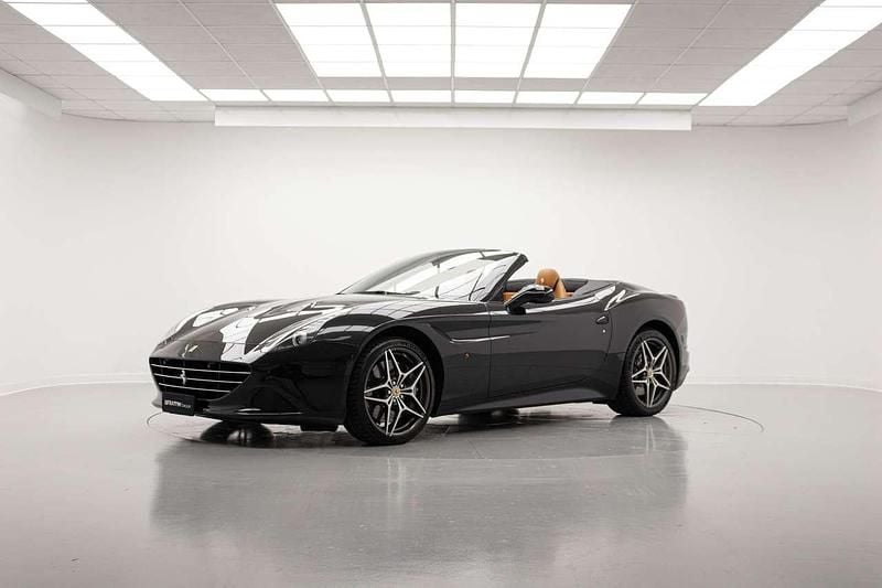 Nero Usata 2015 Ferrari California Cabrio | 153.890 € (Buon prezzo) - Immagine 1/4