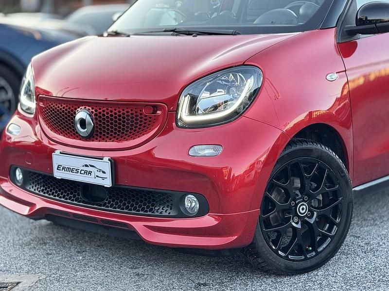 Usata Smart ForFour Superpassion 90 CV (66 kW) 2019 Other Utilitaria