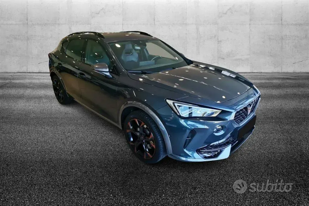 Usata Cupra Formentor VZ 245 CV (180 kW) 2021 Grigio metallizzato SUV
