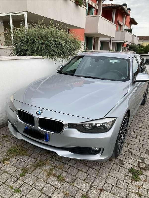 Usata BMW 320 Efficient Dynamics 184 CV (135 kW) 2013 Argento Station wagon