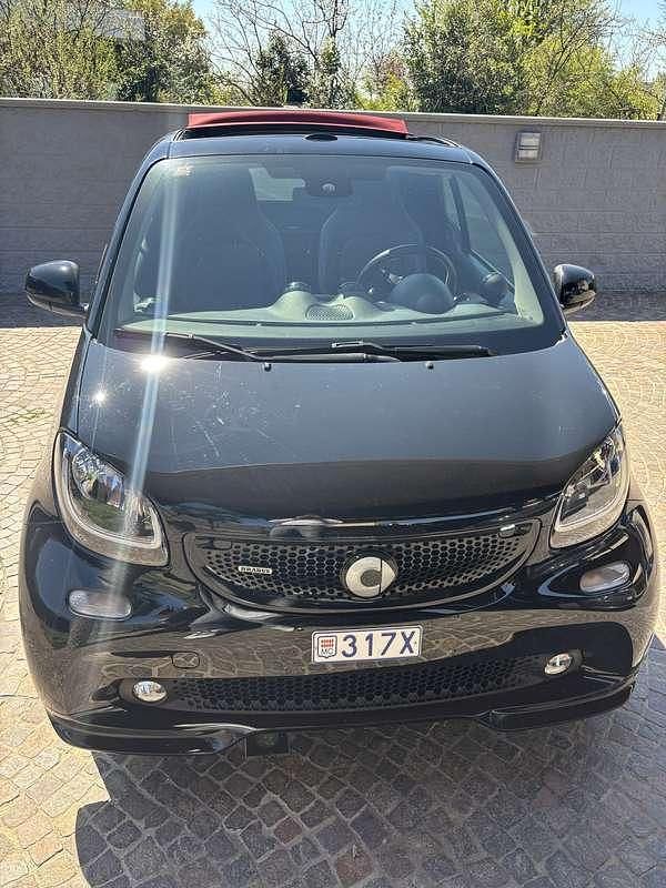 Usata Smart ForTwo Cabrio Brabus 109 CV (80 kW) 2016 Cabrio