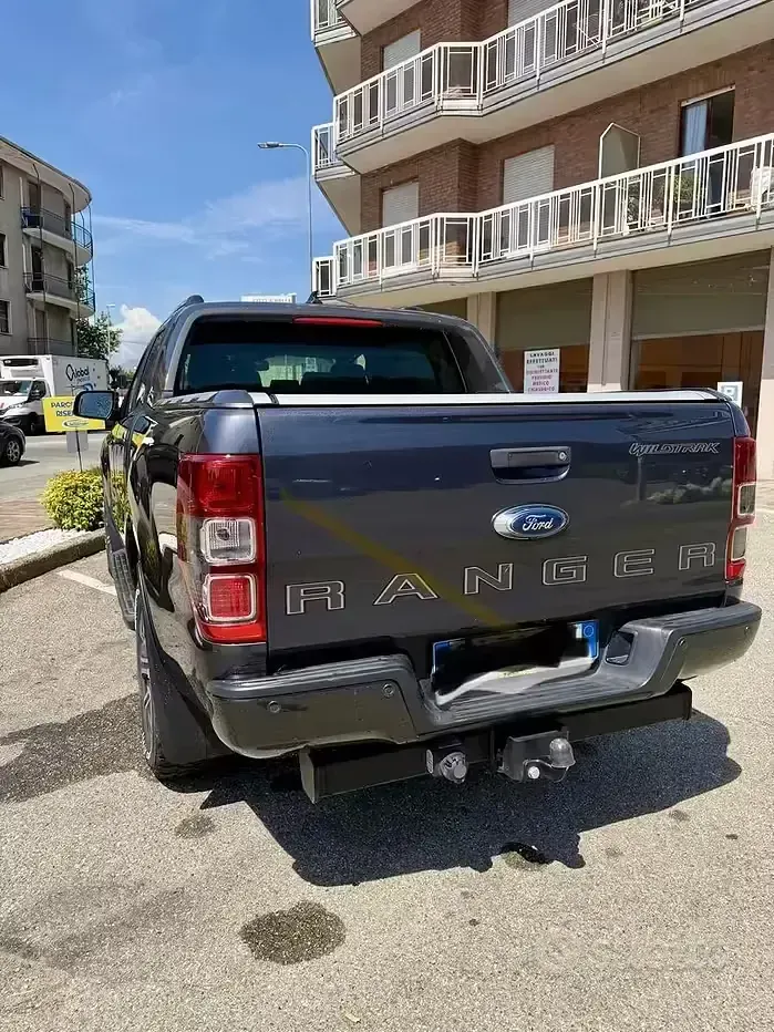 Usata Ford Ranger Wildtrack 170 CV (125 kW) 2021 Grigio Pick-up