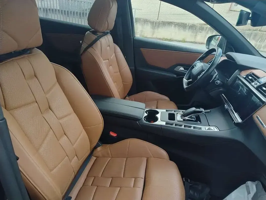 Usata DS Automobiles DS7 Crossback Grand Chic 131 CV (96 kW) 2021 SUV