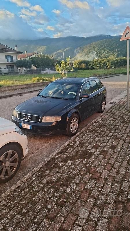 Usata Audi A4 130 CV (95 kW) 2001 Blu Berlina