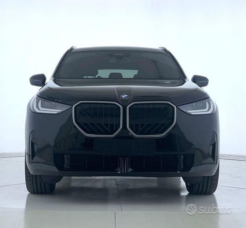 Usado BMW X3 M Sport 197 HP (144 kW) 2025 Preto SUV