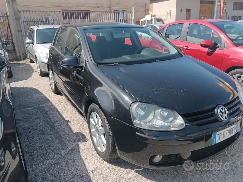 Usata VW Golf IV Sportline 115 CV (84 kW) 2004 Nero Berlina