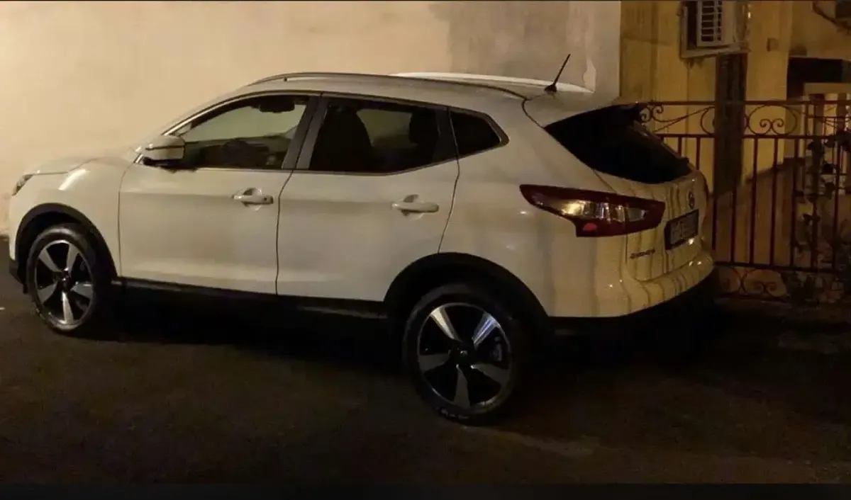 Usata Nissan Qashqai N-Connecta 110 CV (80 kW) 2016 SUV