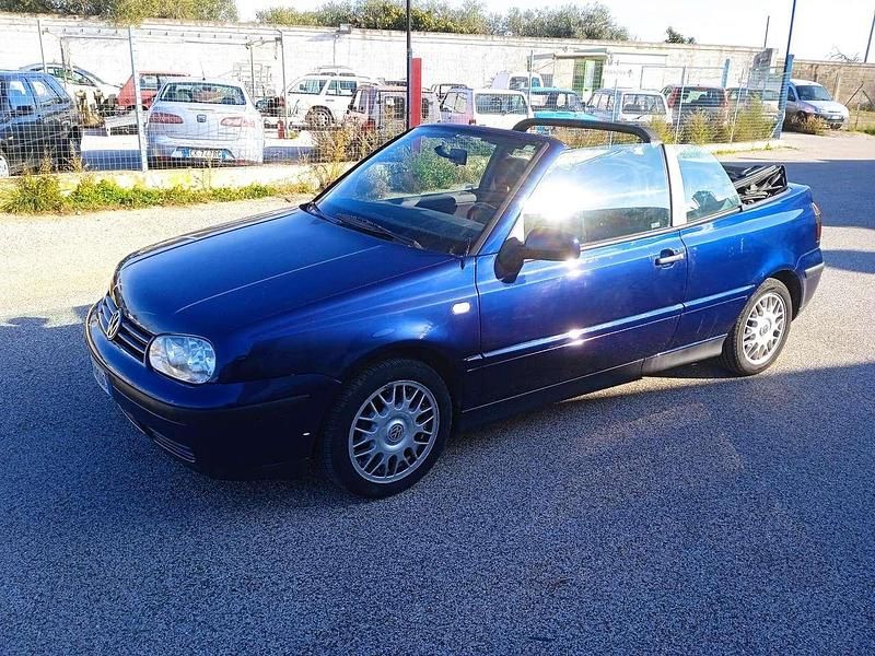 Usata VW Golf Cabriolet Trendline 101 CV (74 kW) 2000 Other Cabrio