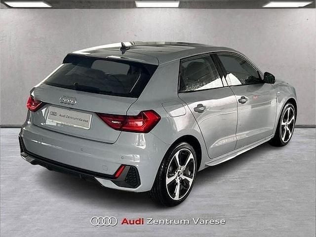Nuova Audi A1 Sportback S-Line 116 CV (85 kW) 2025 Grigio zinco Utilitaria