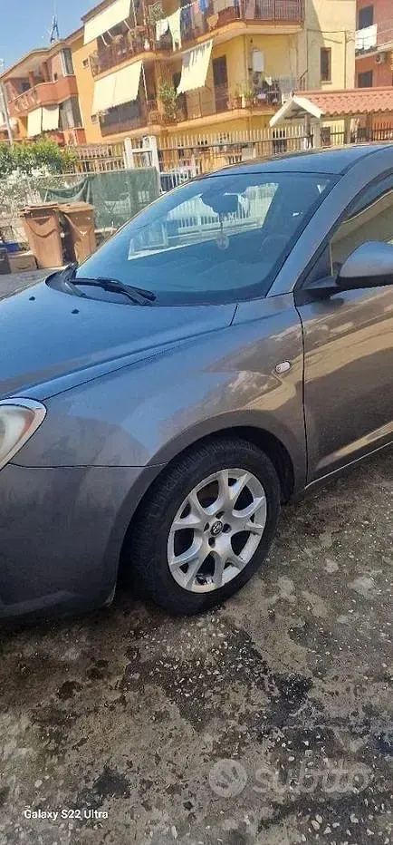 Usata Alfa Romeo MiTo 120 CV (88 kW) 2010 Grigio Utilitaria