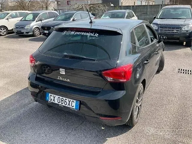 Usata Seat Ibiza Style 95 CV (69 kW) 2025 Nero Utilitaria