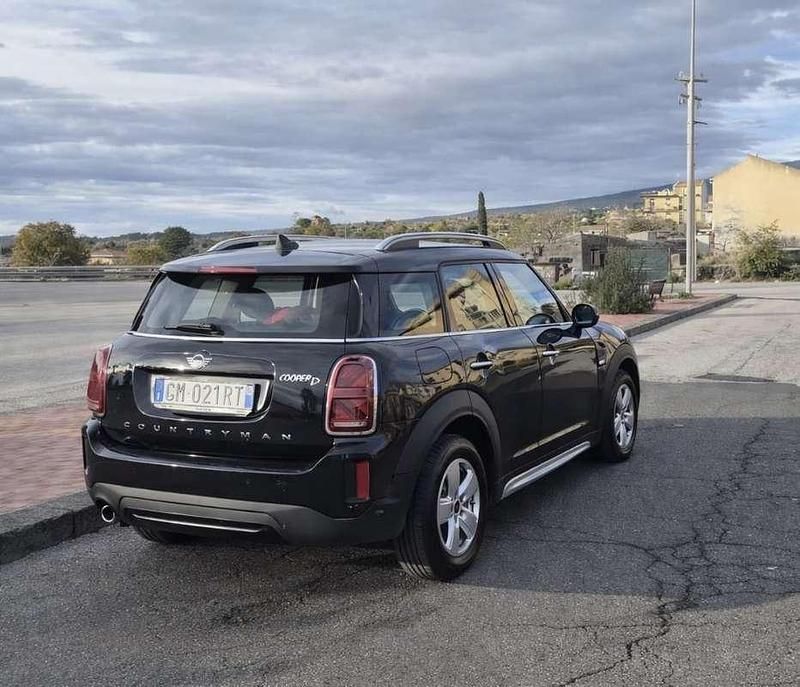 Second-hand Mini Cooper D Countryman Essential 150 CP (110 kW) 2023 Negru SUV