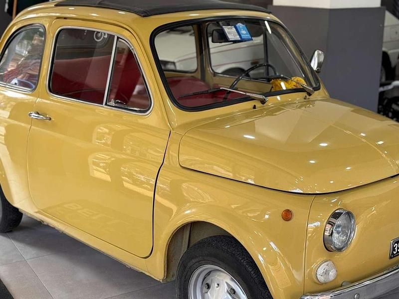 Giallo tufo basislack Usata 1973 Fiat 500 Cabrio | 11.000 € - Immagine 1/4