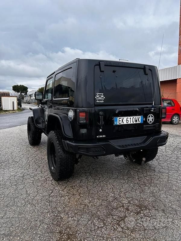 Usata Jeep Wrangler 200 CV (147 kW) 2012 Nero SUV