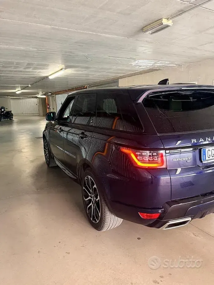 Usata Land Rover Range Rover Sport HSE 249 CV (183 kW) 2021 Bluazzurro SUV