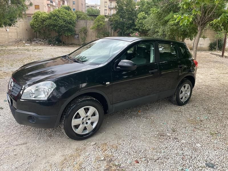 Usata Nissan Qashqai 114 CV (83 kW) 2010 Nero SUV