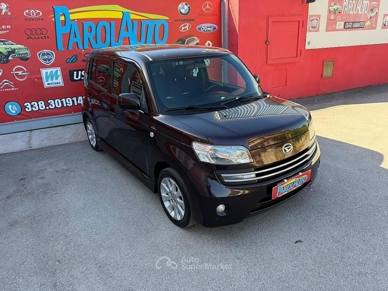 Usata Daihatsu Materia TAKA 103 CV (75 kW) 2009 Viola Monovolume