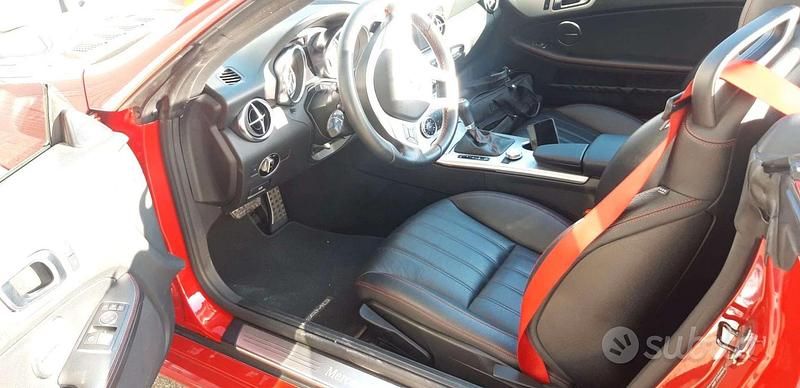 Begagnad Mercedes SLK250 204 HK (150 kW) 2012 Röd Cab