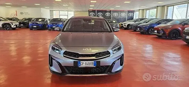 Usata Kia XCeed Style 120 CV (88 kW) 2023 Grigio SUV