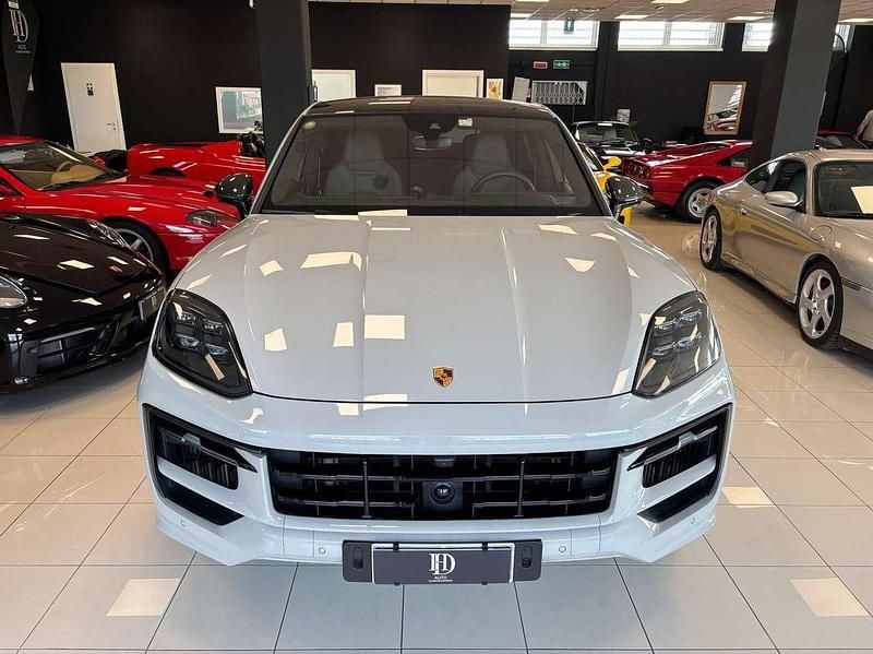 Usata Porsche Cayenne Coupe 354 CV (260 kW) 2024 Gesso Coupé