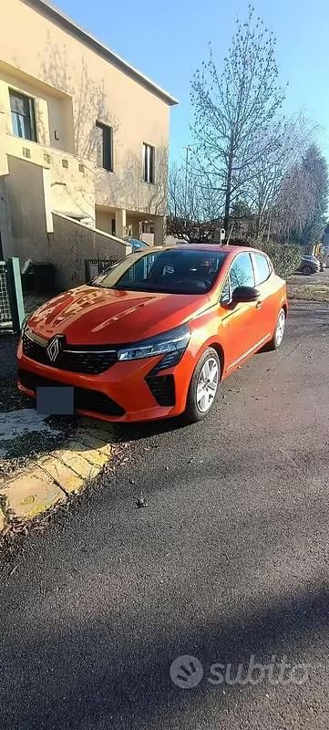 Usado Renault Clio V 101 CV (74 kW) 2024 Utilitario