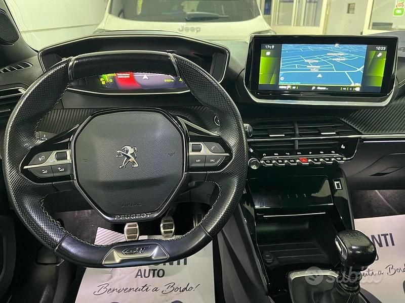 Usata Peugeot 2008 GTi 131 CV (96 kW) 2021 Vari colori SUV