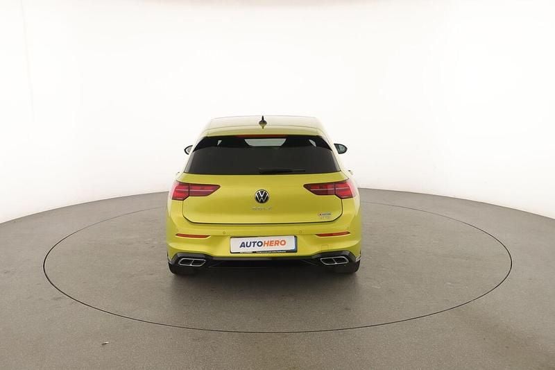 Usata VW Golf VIII R-line 150 CV (110 kW) 2021 Giallo