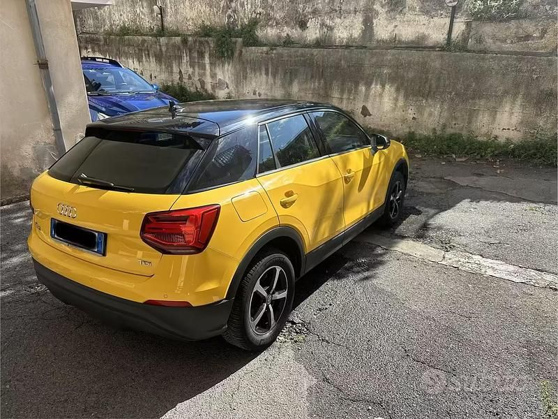 Usata Audi Q2 116 CV (85 kW) 2017 Giallo SUV