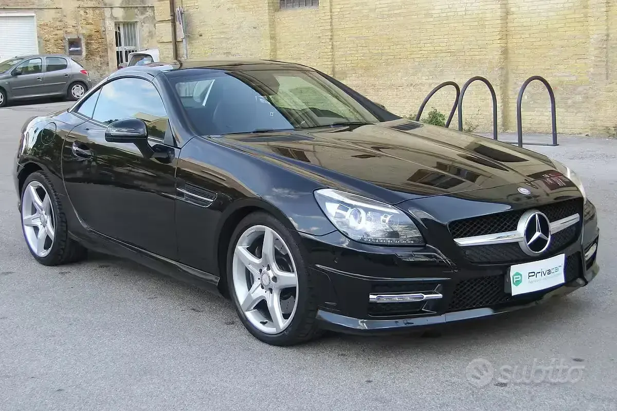 Occasion Mercedes SLK250 Premium 204 ch (150 kW) 2013 Noir Cabriolet